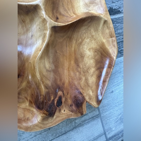 Natural Wooden Divided Serving Platter Hand Crafted Art Extra Large Size - Picture 11 of 15